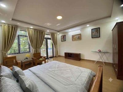 Cho thuê nhà 3 tầng KĐT Hà Quang 2, Giá 19tr/ tháng