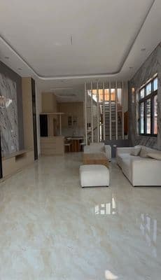 Bán gấp nhà đẹp 2 tỷ 5 ngay đường lớn HL 409, tân hiệp, bình dương