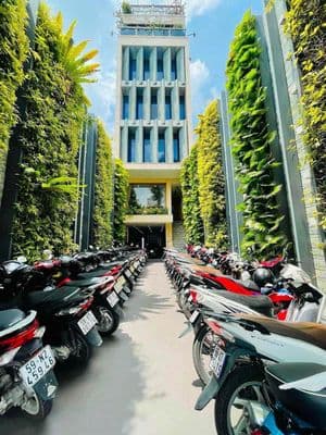 Cho thuê tòa nhà có thang máy p8 gò vấp ngay ngã tư phan huy ích pvc