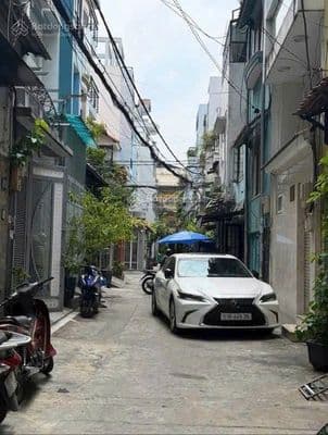 Nhà khu vip Cư xá Đồng Tiến Quận 10 - DTCN: 77m2 - 4 tầng - kiên cố !
