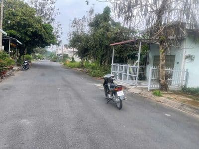 Bán nhà cấp 4 bến lức, long an