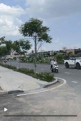 Cho thuê mặt bằng 2000m2 4360m2 109X40 đường Trường Chinh, Q.Tân Bình