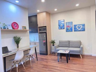 CĂN HỘ ĐẸP FULL nội thất-Giặt sấy Riêng DỊCH VỤ TỐT Gần METRO