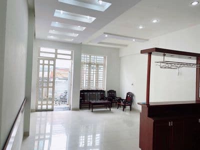 Cho thuê Nhà Nguyên Căn tỉnh lộ 10, tân tạo