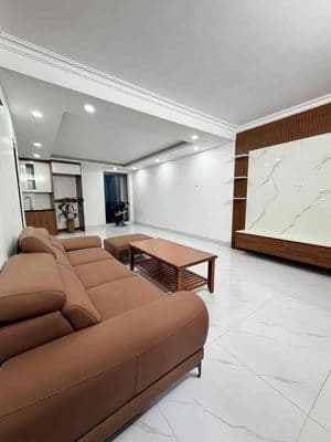 Lô góc phố Trương Định 25m2 x5T giá 3.9 tỷ sổ CC 2 thoáng dân xây có T