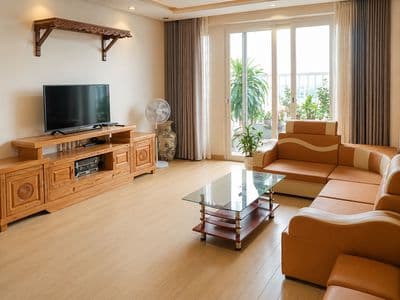Gần đh thương mại – căn hộ 3pn 120m² full nội thất – chỉ 13,5 triệu
