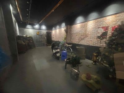 cần cho thuê nhà ở kết hợp kinh doanh, kho hàng rộng 100m2