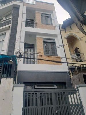 Nhà 1 Trệt 3 Lầu 4PN Hẻm Xe Hơi Gần Trường Đh Marketting Quận 7