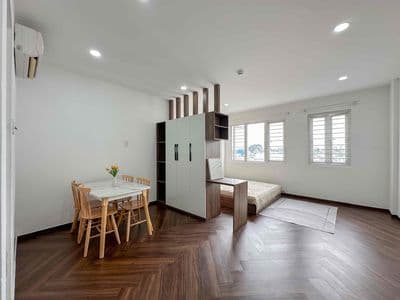Studio 1pn siêu thoáng full nội thất ngay tân quý- gò dầu