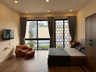 Căn Hộ Dịch Vụ Mới 100%,Full Nội Thất,Ngay Trung Tâm Quận 3,Ban Công