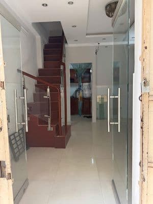 Nhà nguyên căn 1 trệt 1 lầu 2PN ngay chợ Thanh Đa, cách công viên 60m