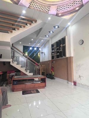 Cho thuê nhà mới full nội thất