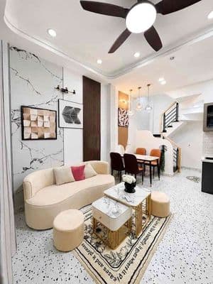 nhà nc mới đẹp full nội thất thất 2 lầu 2pn 3vs Lê văn duyệt p1 Q.BT