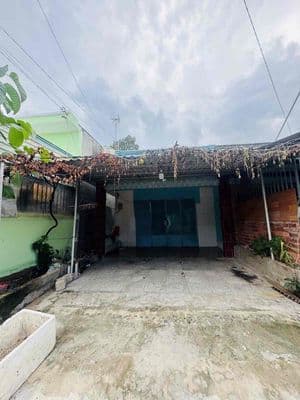 Ngay Cầu Long Đại Sát Vinhome Nhà 100m2 Hẻm XH Chỉ 3.69 Tỷ