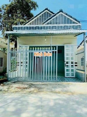 Tìm Chủ Mới Căn Nhà Cấp 4 Chỉ 1 Ty350 Gần KCN Tây Bắc . DT 109m2 ,SHR