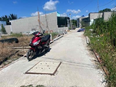 bán gấp ngan 6x30 Giá 900 tr