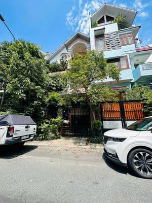 Cho Thuê Nhà Mặt Tiền Hoa Mai, P2, Phú Nhuận, 8x18m, Hầm 3 lầu