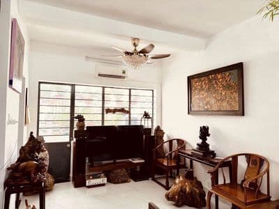 Chung cư ngay Công viên Lê Thị Riêng có thang máy 53m2