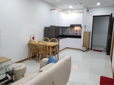 Tìm người sạch sẽ thuê chung căn hộ 2PN full nội thất Bcons Suối Tiên