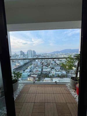 cho thuê căn góc 2pn Hiyori Tower view cầu rồng, sơn trà, Đà Nẵng