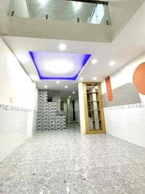 Bán Nhà 4 Tầng HXH Bình Đông 70m2 Ngang 4m 4PN SHR Hoàn Công