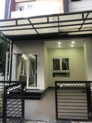 nhà 1 trệt 2 lầu khu Valencia Riverside Nguyễn Duy Trinh giá 12 triệu