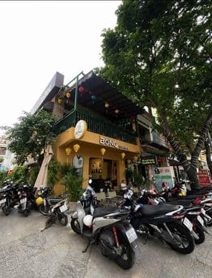 Cho thuê nhà góc 2 mặt tiền đường hòa bình 6m x 11m , 1 trệt 1 lầu