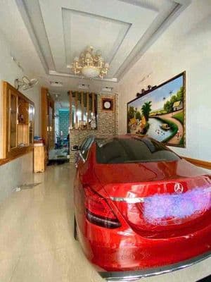 Cho thuê nhà hẻm xe. tải 60m2 4pn giá 18tr