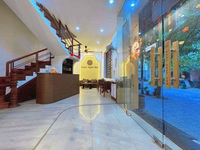 Nhà 4 tầng đường 5m5 hải châu - ngay gần sông hàn