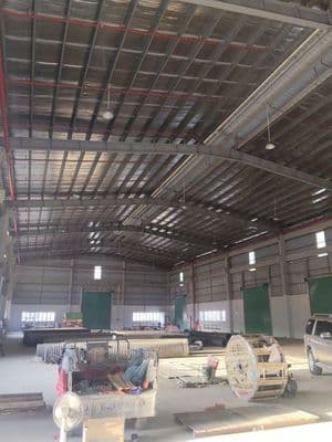 xưởng 2.800 m² giá 3,3$/ m² trong KCN ĐỨC HÒA LONG An