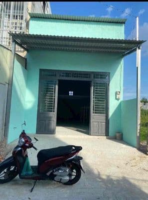 cho thuê kho tx q12 dt 100m giá 8tr