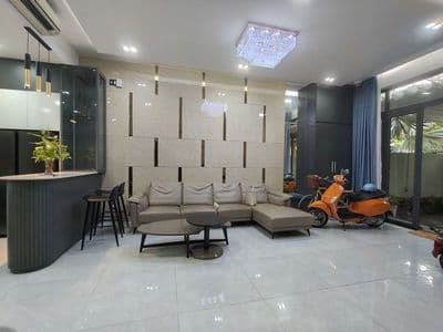 Nhà TM DV Phú Mỹ 3 phòng ngủ full nội thất
