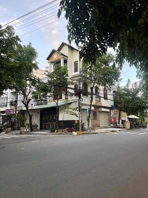 Cho thuê Căn góc 5M x 15M đường CN6 rộng 20M