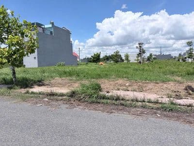 Chính chủ bán gấp nền kdc tân lân
