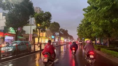 hai mặt tiền Trường Chinh bán bằng giá vay, tiệm cận TOD