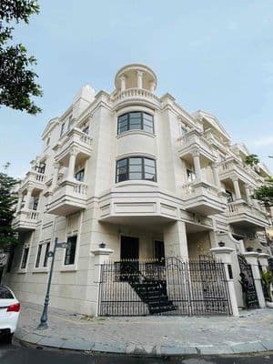 Cho thuê mặt bằng căn góc Cityland, DT 15x18