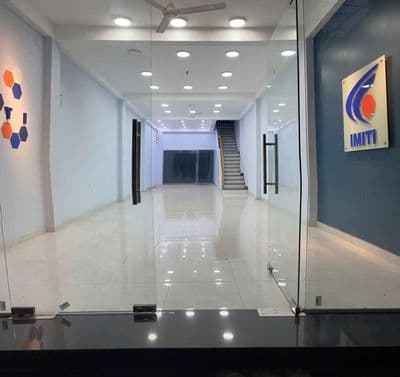 nhà thiết kế thông suông gần cụm trường học Tân Đông Hiệp
