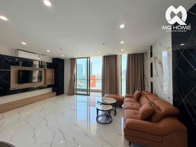 Cho Thuê "𝐇𝐈𝐋𝐓𝐎𝐍" 2 PN - View Sông 2 PN 2 WC Nhà Hoàn Full Nội