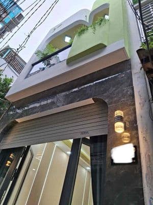 Chính chủ bán căn nhà 3 m 12 m ba lầu