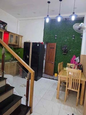 Nhà 1/ Đường Số 21 (4x10m) Đúc 1Lầu 2PN.2WC Full Nội Thất 10tr
