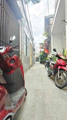 Cho thuê nhà nguyên căn đường phạm căn chiêu p 16 dt 75 cấp 4 giá 6 tr