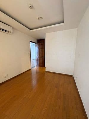bán căn hộ Sky Center - 74m2, 2pn 2wc , NTCb giá 5ty9 ( HMDB )