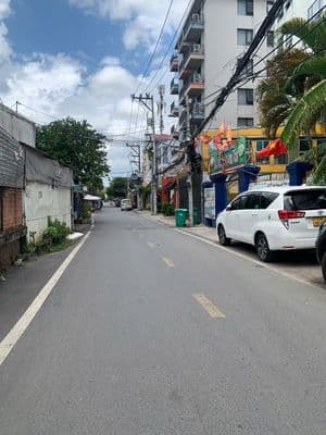 Cho thuê nhà nguyên căn Nguyễn Văn Linh, Q7 , DT: 4X15 - Gía 8tr/th