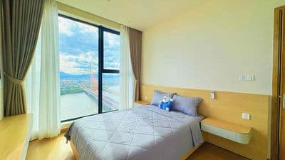 Cần cho thuê căn góc view sông 3pn panoma2