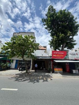 Cho thuê nhà nguyên căn mặt tiền Phan Văn Trị ngay EMart F7 Gò Vấp