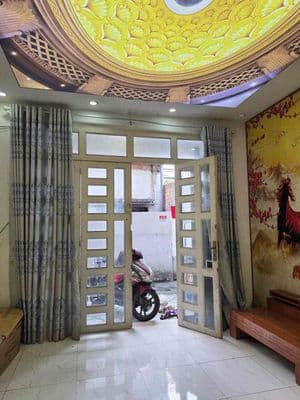 Cho thuê nàh vị trí đẹp rộng rãi 2pn2wc 10tr