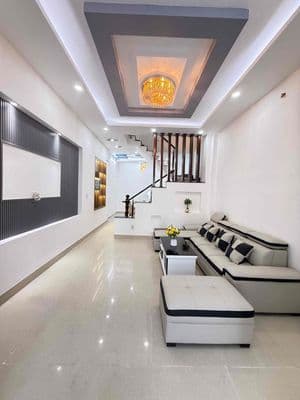 bán nhà 2 lầu 3pn 4wc hxh giá chỉ 4t980