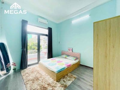 Cho thuê căn hộ 1pn ban công , 38m2 - ngay đài truyền hình quận 1