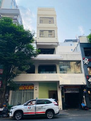 52a đông du p. bến nghé q1 , dt : 5x20 4 tầng , giá 100tr quá rẻ
