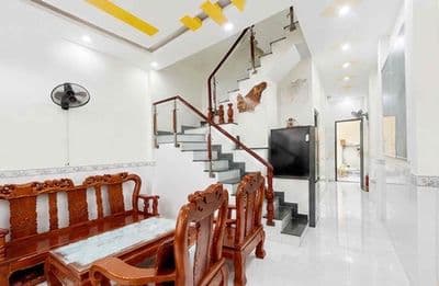 Bán Nhà Hẻm Xe Hơi Ngay Quốc Lộ 13 - 70M2 - Gần Vạn Phúc nhỉnh 5 tỷ